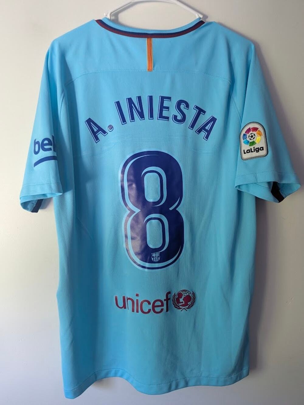 Barcelona Iniesta Jersey Large Nike Final Season Shirt